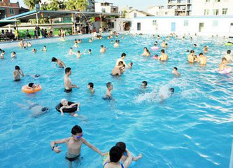 游泳池水处理专家浅谈：加热及恒温系统于游泳池的不可分割性